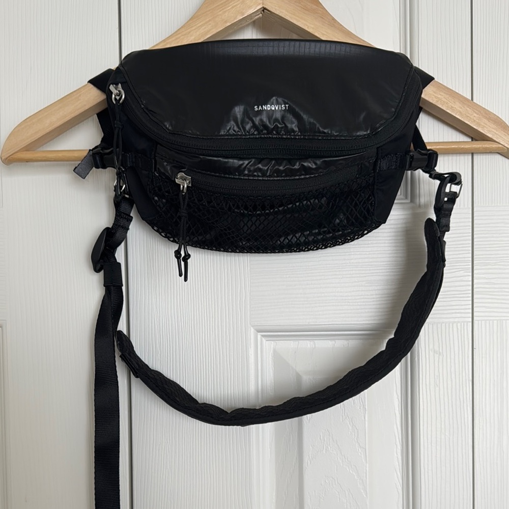 Sandqvist Black Crossbody Bag